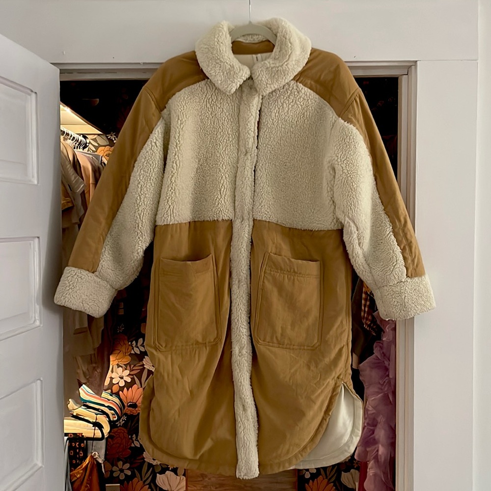 Daily Practice - Sherpa Trench Coat - S